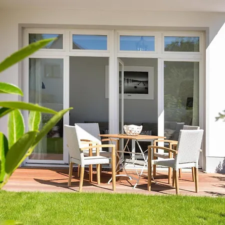 Ferienwohnung Ruegen, Ostseebad Sellin, Villa Wiederkehr Διαμέρισμα Sellin (Rugen)