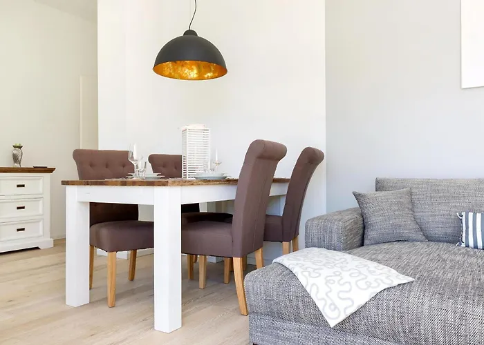 Ruegen, Ostseebad Sellin, Wiederkehr